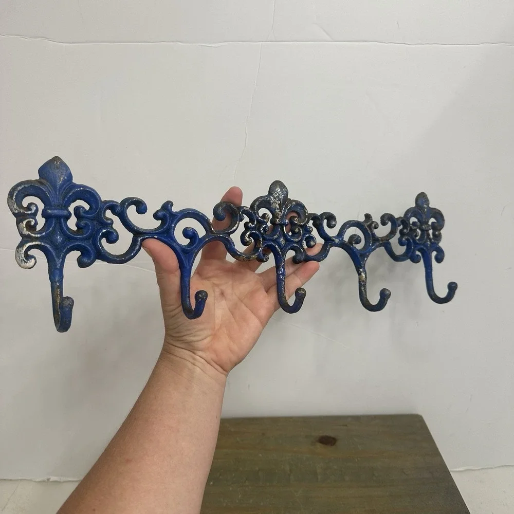 Vintage Rustic Cast Iron Scroll Victorian Wall Mount Coat Towel Hooks 5 Hooks